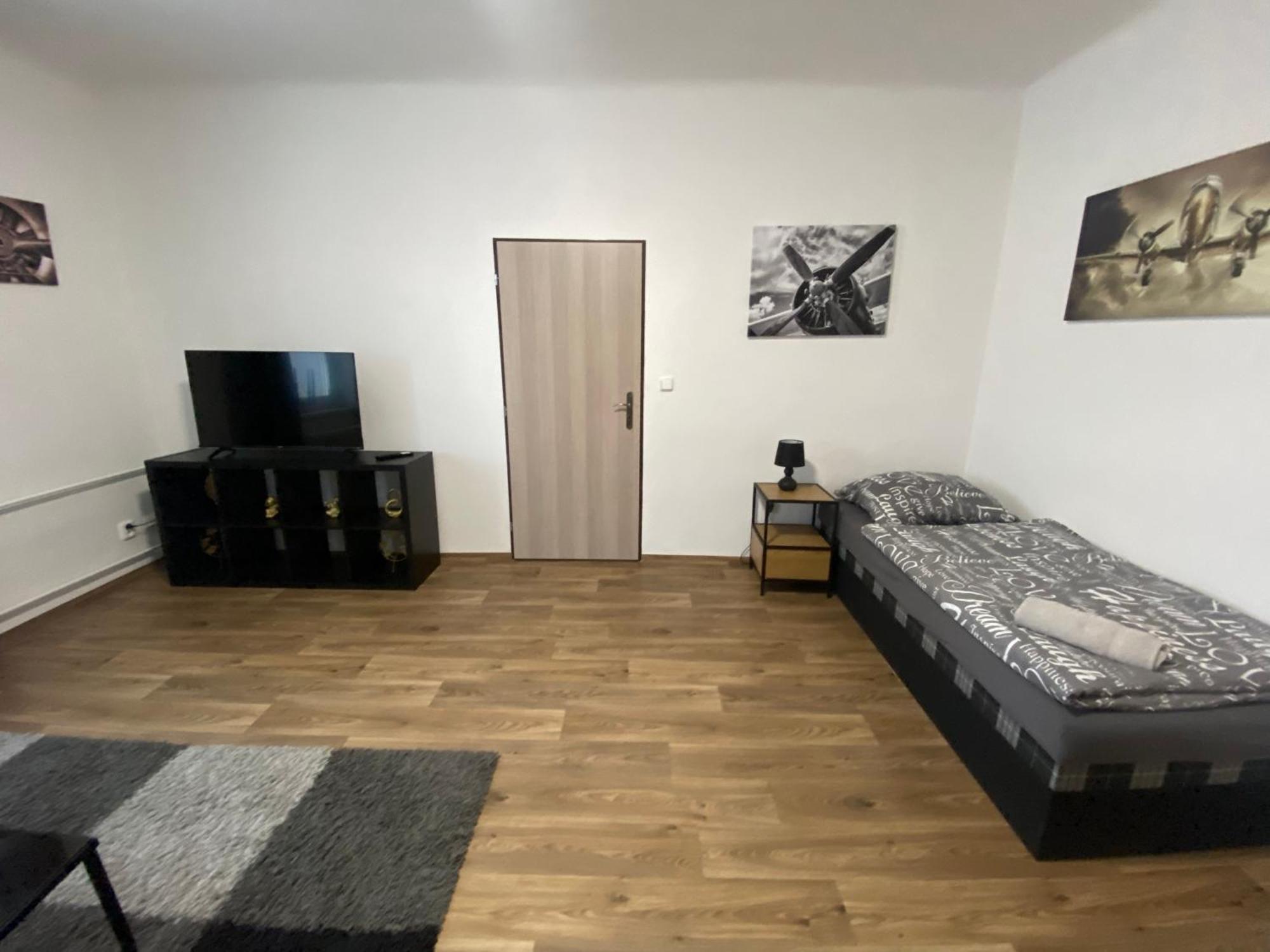 Cerna Ruze - Apartman 3 Πίλζεν Εξωτερικό φωτογραφία
